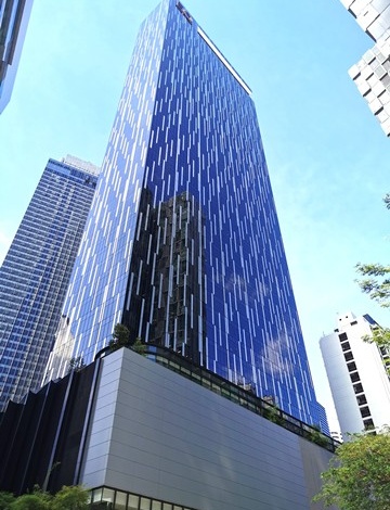 Equatorial Plaza